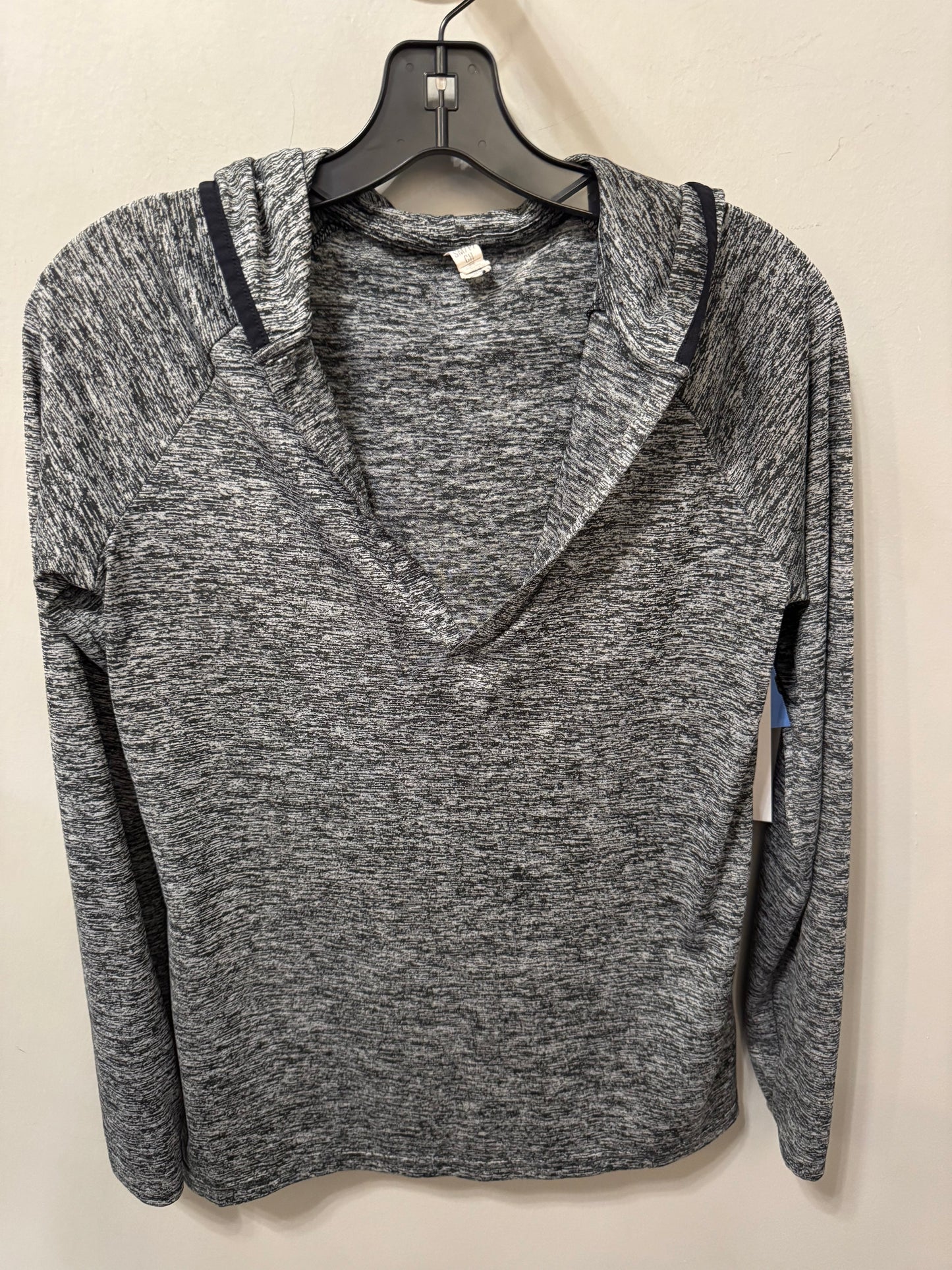 Athletic Top Long Sleeve Hoodie By Under Armour In Grey, Size: S