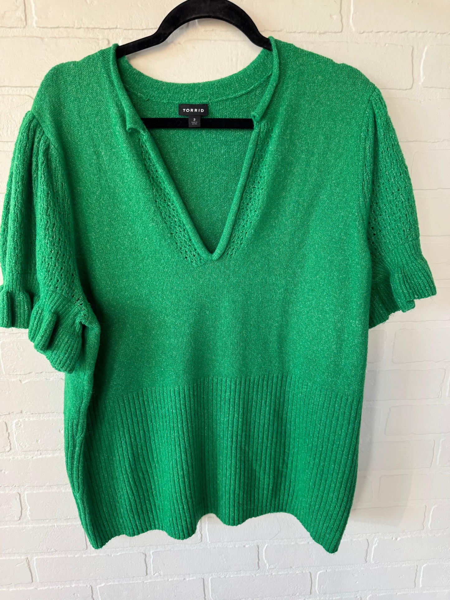 Sweater Short Sleeve By Torrid In Green, Size: 3x