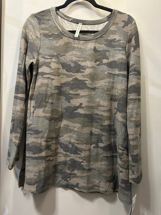 Top Long Sleeve By forgotten grace In Camouflage Print, Size: M