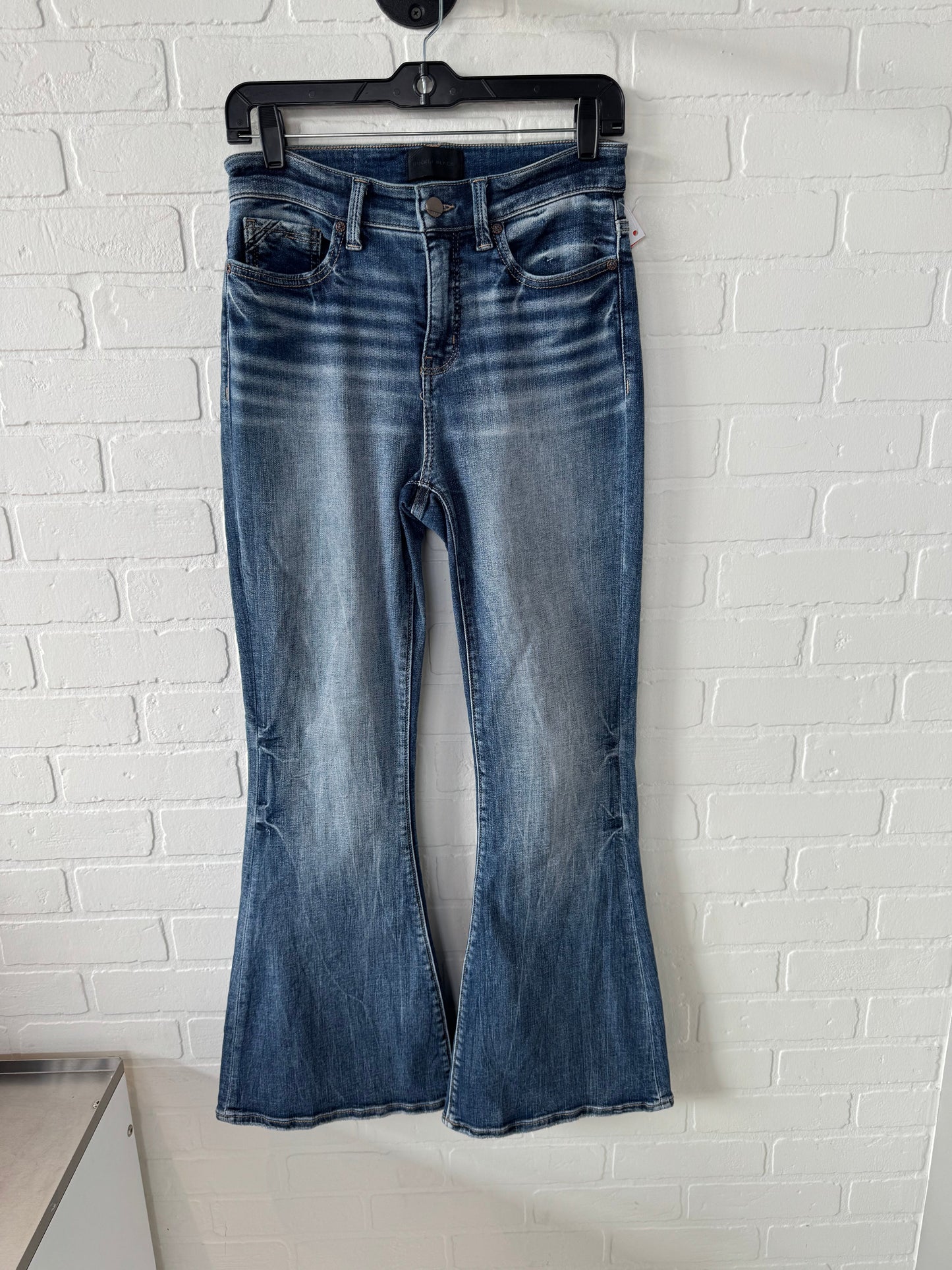 Jeans Flared By Buckle Black In Blue Denim, Size: 2