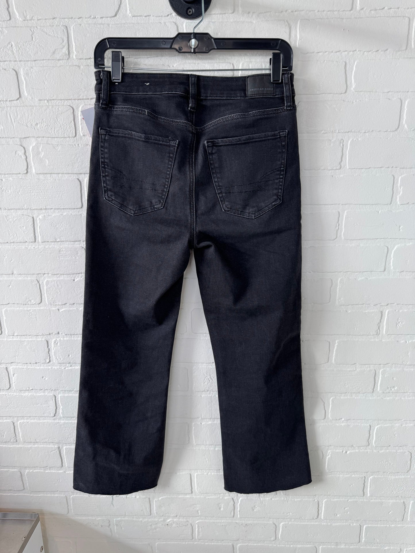 Jeans Cropped By American Eagle In Black Denim, Size: 2