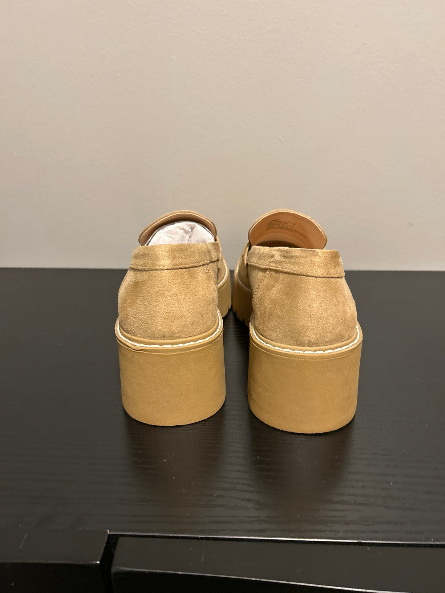 Shoes Flats By  JF In Tan, Size: 7.5