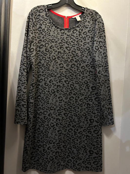 Dress Casual Short By Banana Republic In Grey, Size: L