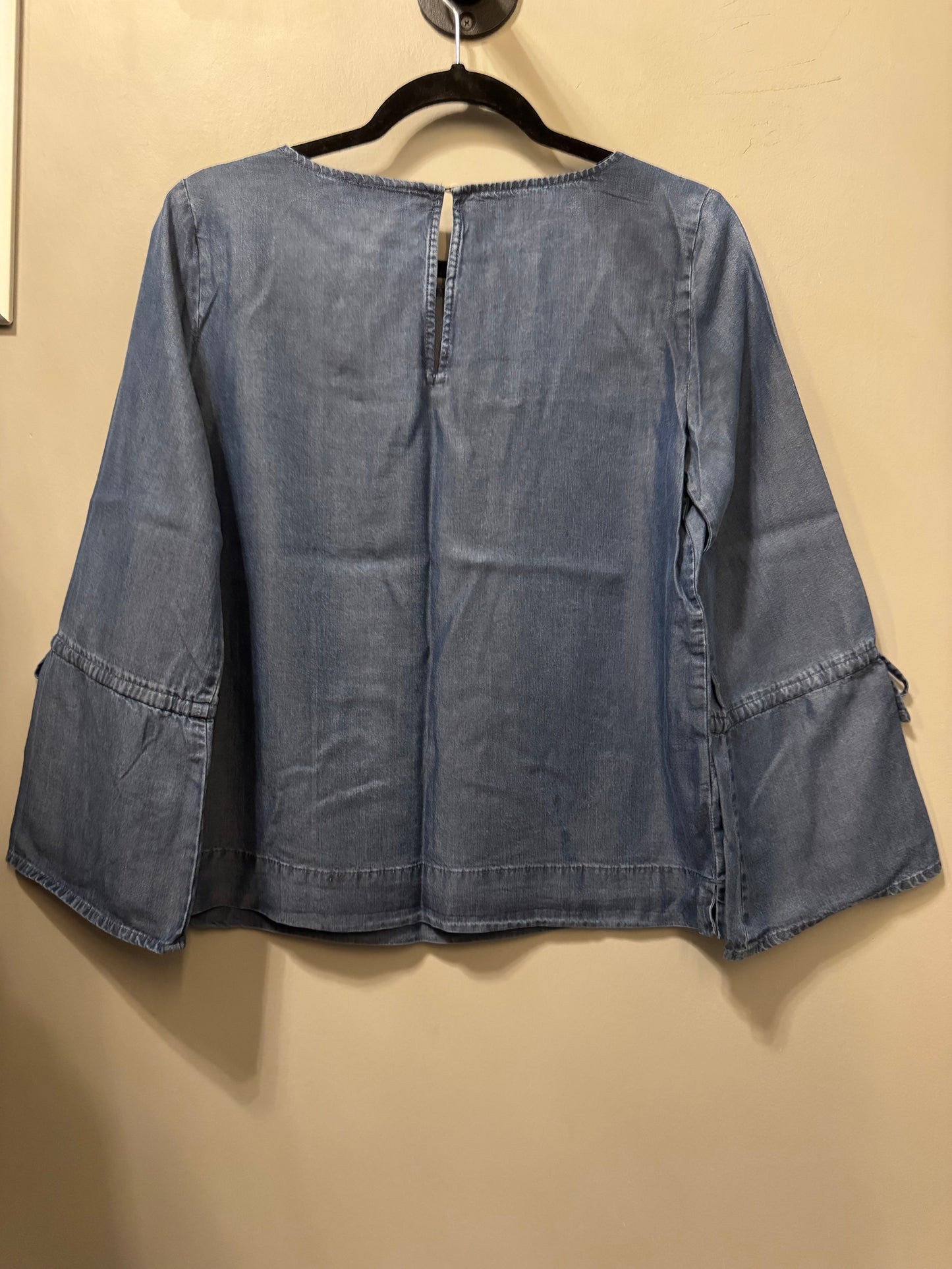 Top Long Sleeve By Ann Taylor In Blue Denim, Size: Sp