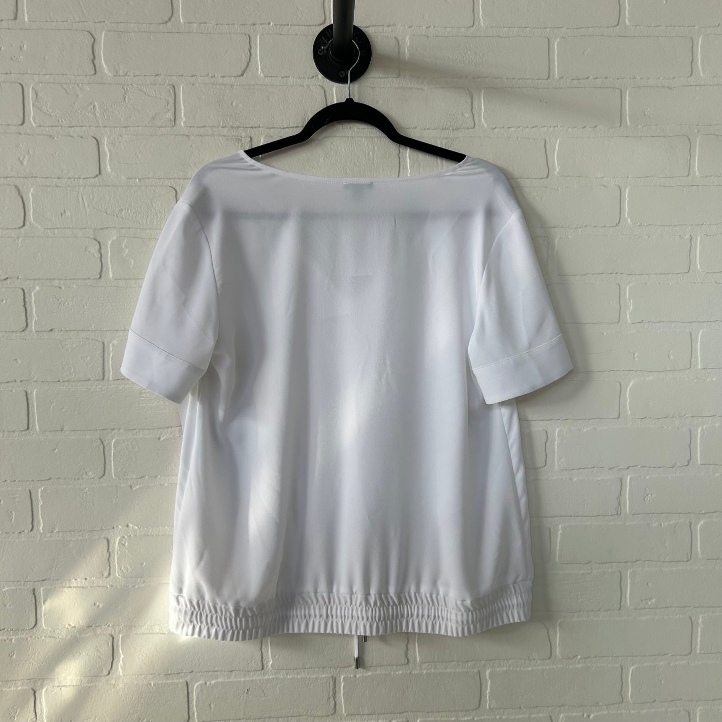 Top Short Sleeve By Ann Taylor In White, Size: S