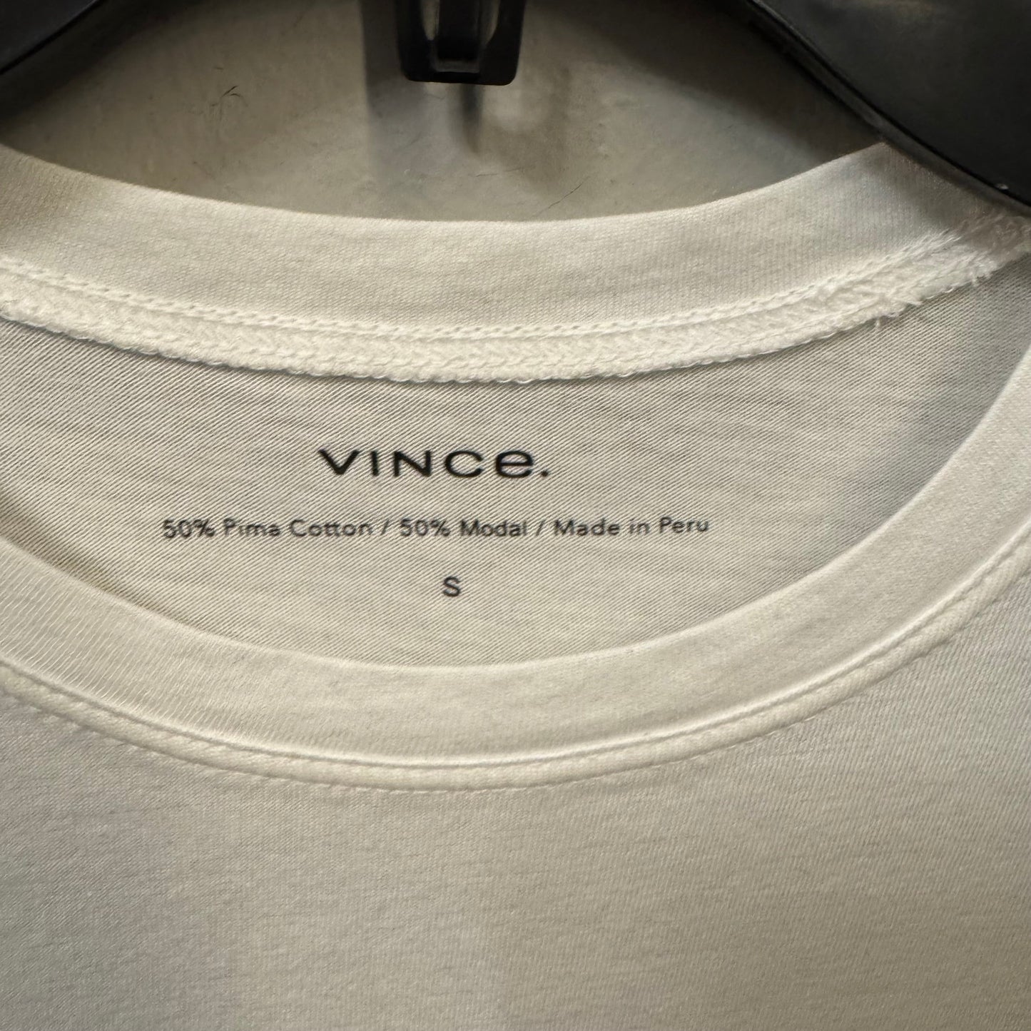 Top Short Sleeve Basic By Vince In White, Size: S