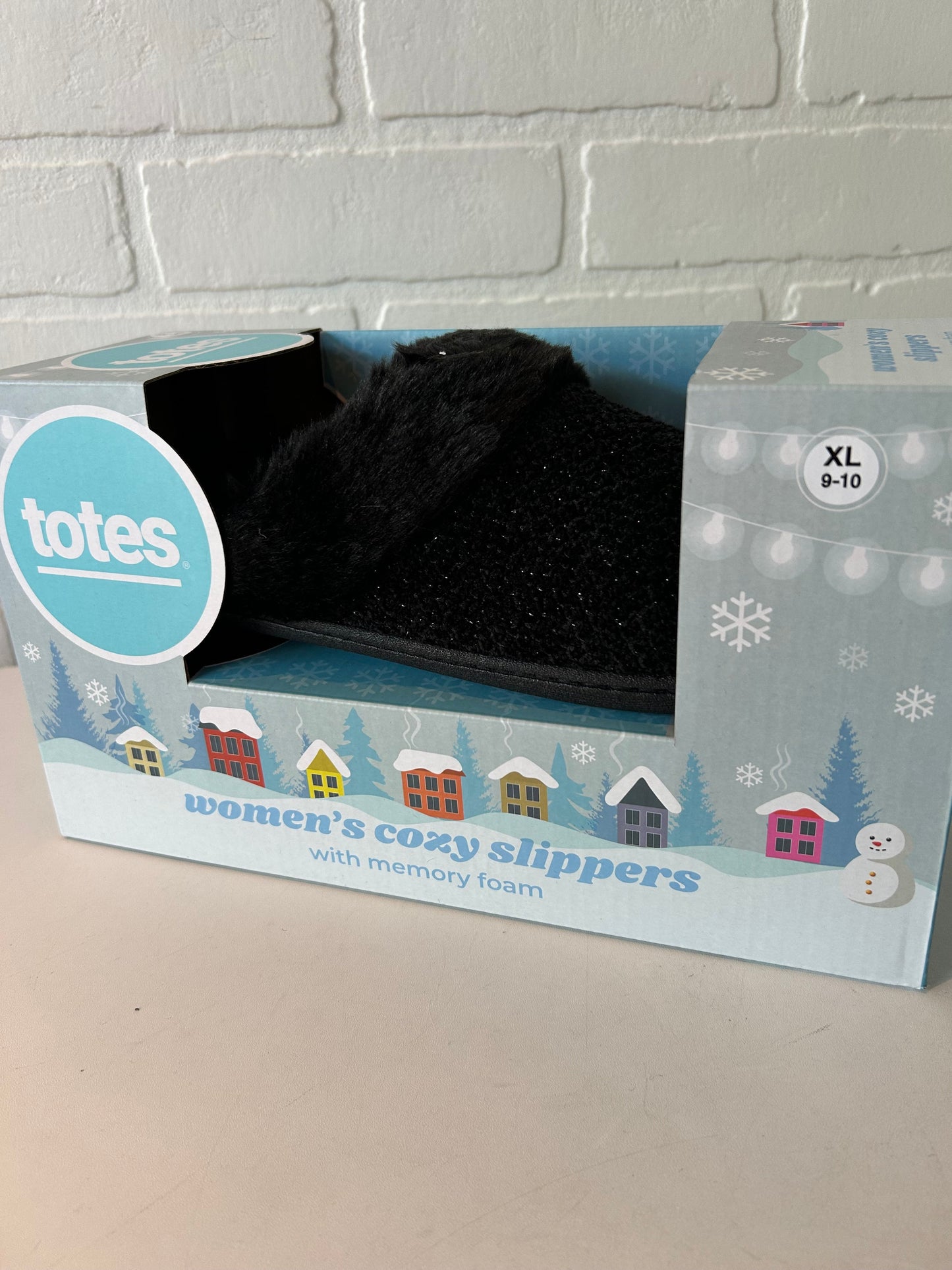 Slippers By Totes In Black