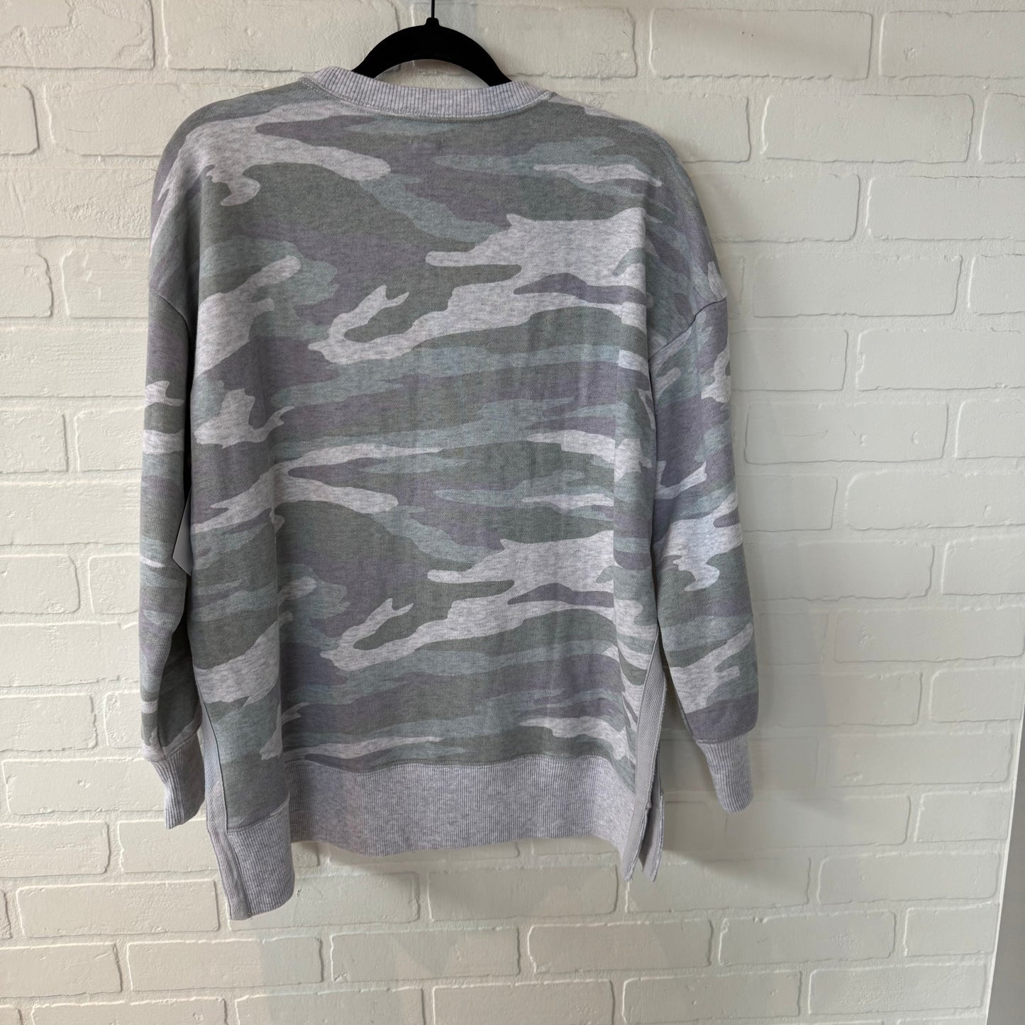 Sweatshirt Crewneck By Aerie In Camouflage Print, Size: Xs