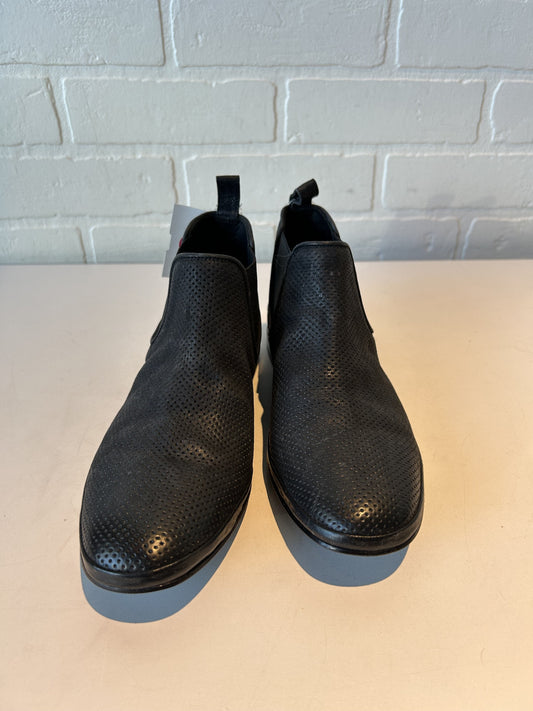 Boots Ankle Flats By VITTORIO VIRGILI  Size: 6