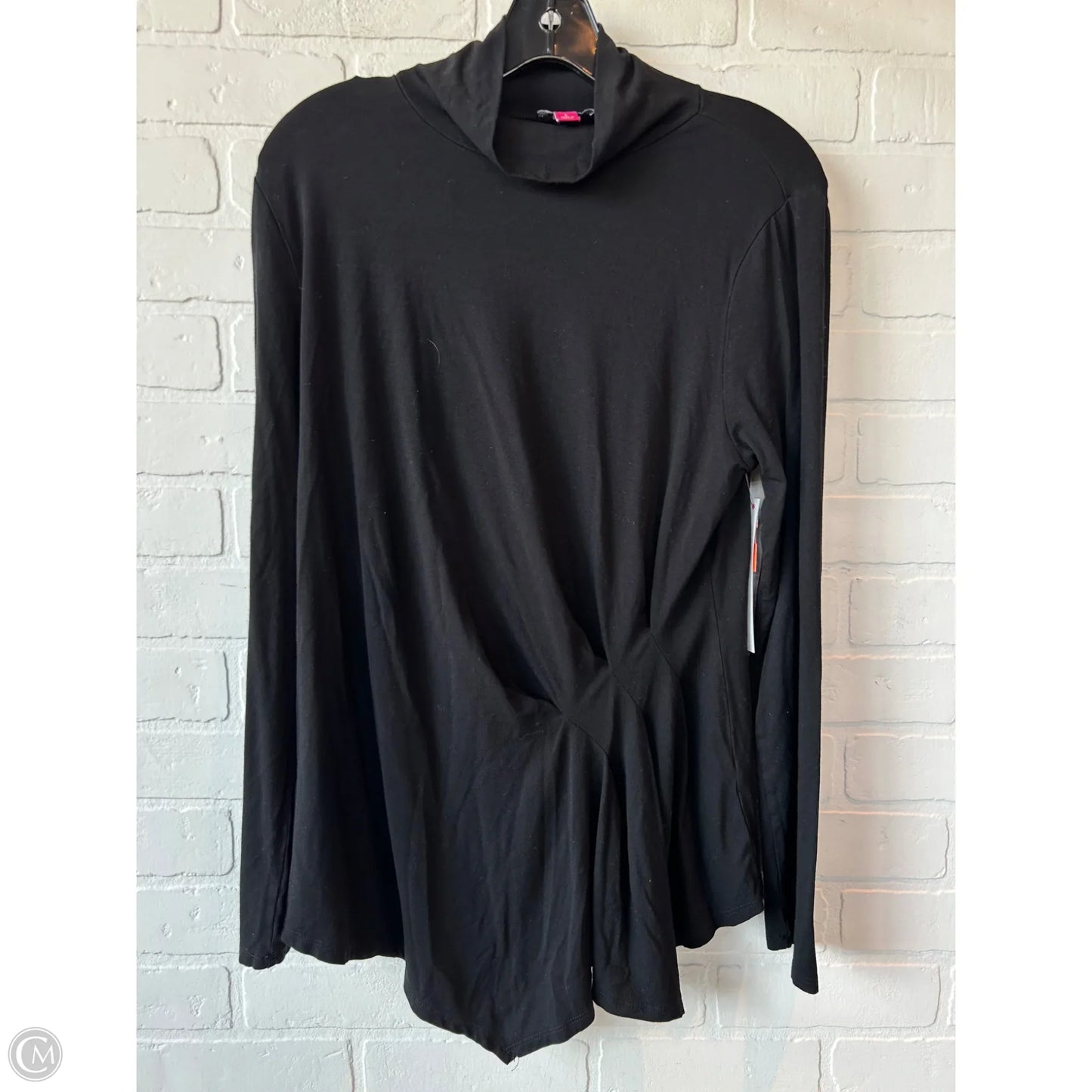 Top Long Sleeve By Vince Camuto In Black, Size: L