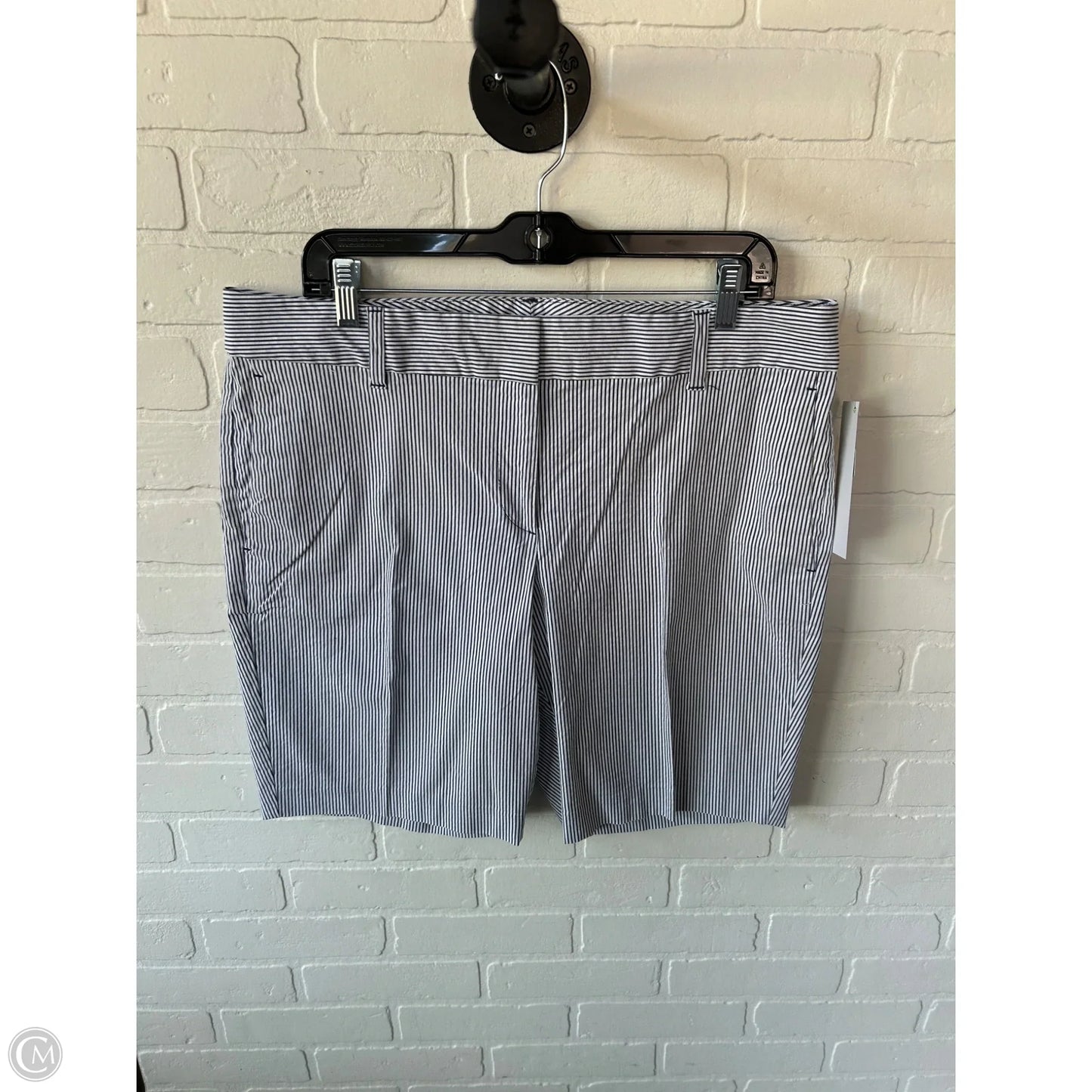 Shorts By Ann Taylor In Grey & White, Size: 14
