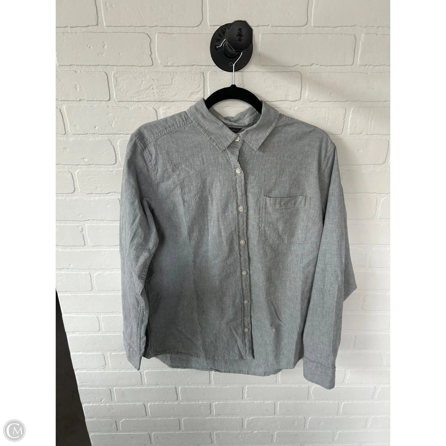 Top Long Sleeve By Eddie Bauer In Grey, Size: L
