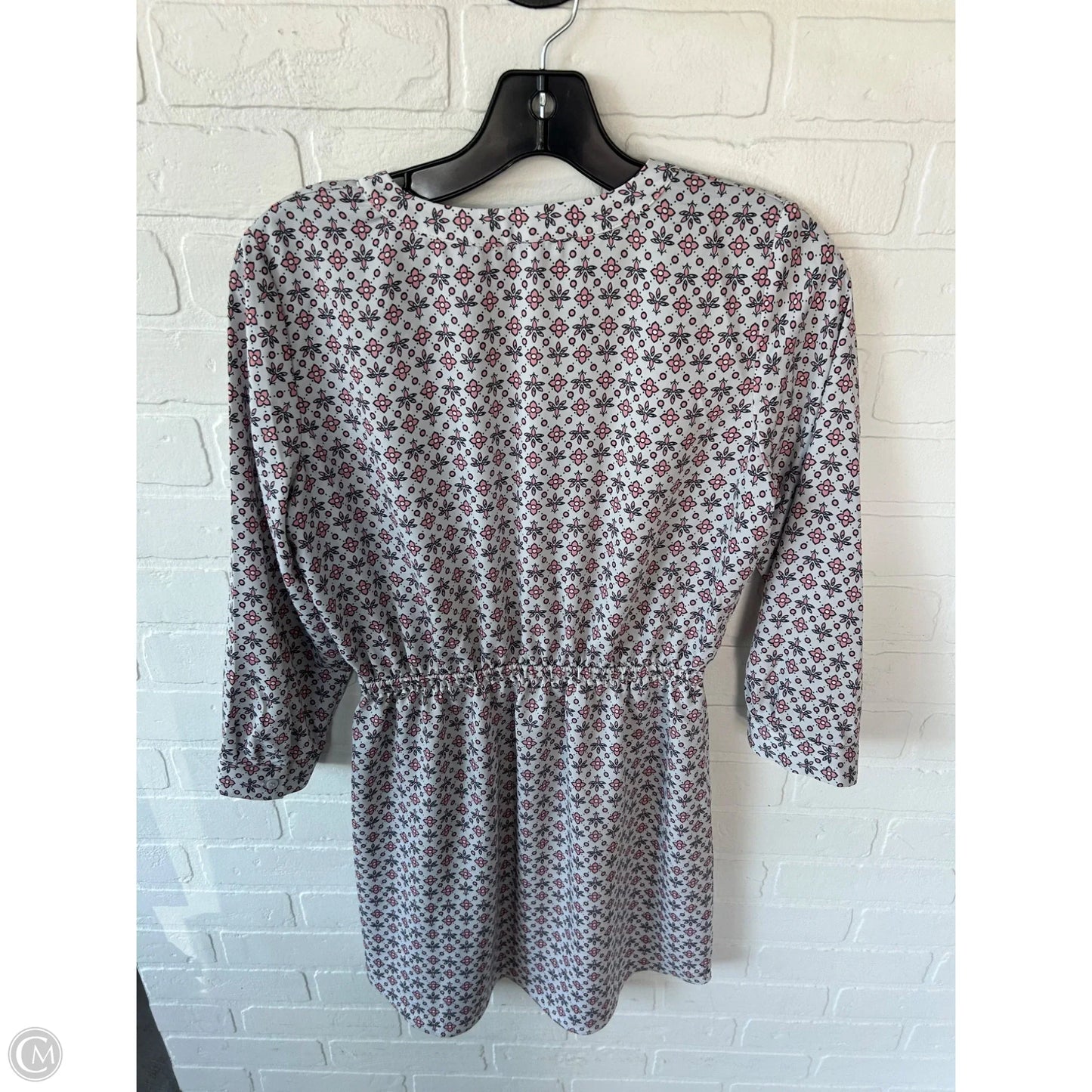 Dress Casual Short By Loft In Grey & Pink, Size: Xs