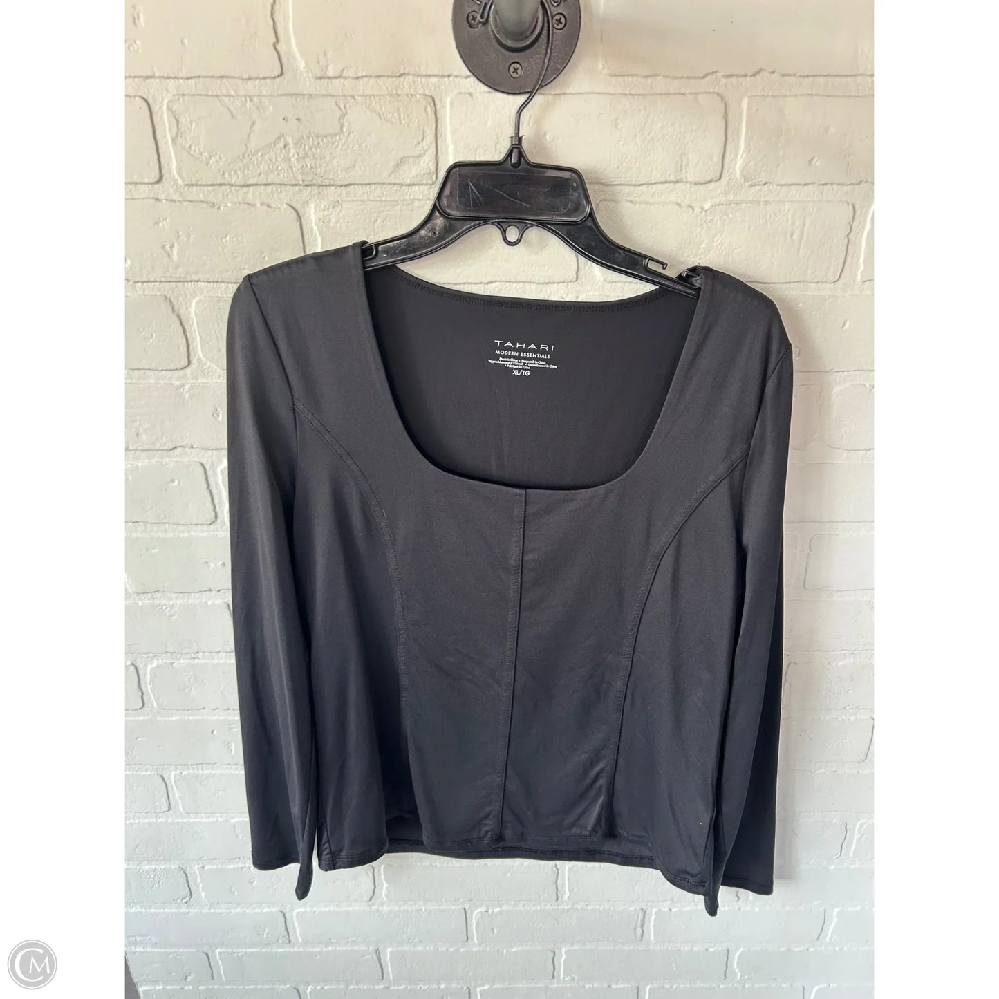 Top Long Sleeve By Tahari By Arthur Levine In Black, Size: Xl