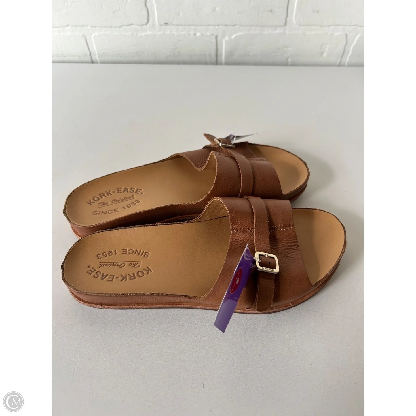 Sandals Flats By Kork Ease In Brown, Size: 6