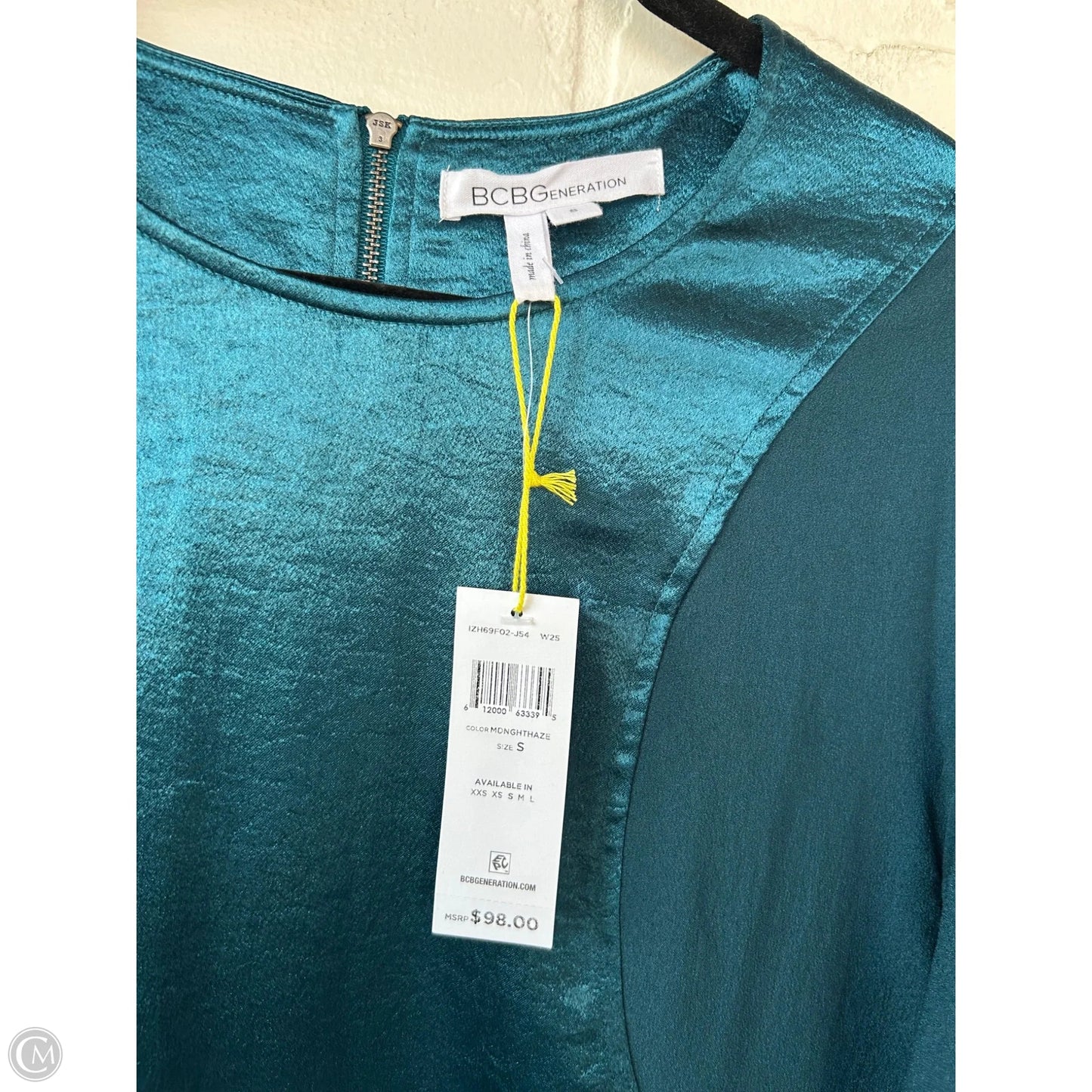 Dress Party Short By Bcbgeneration In Green, Size: S