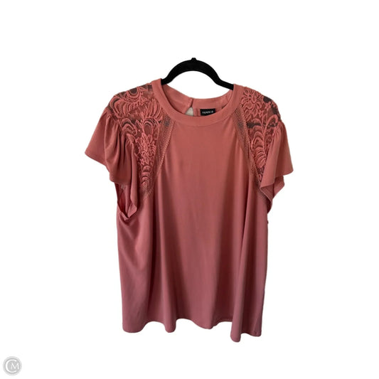 Top Short Sleeve By Torrid In Peach, Size: 4x