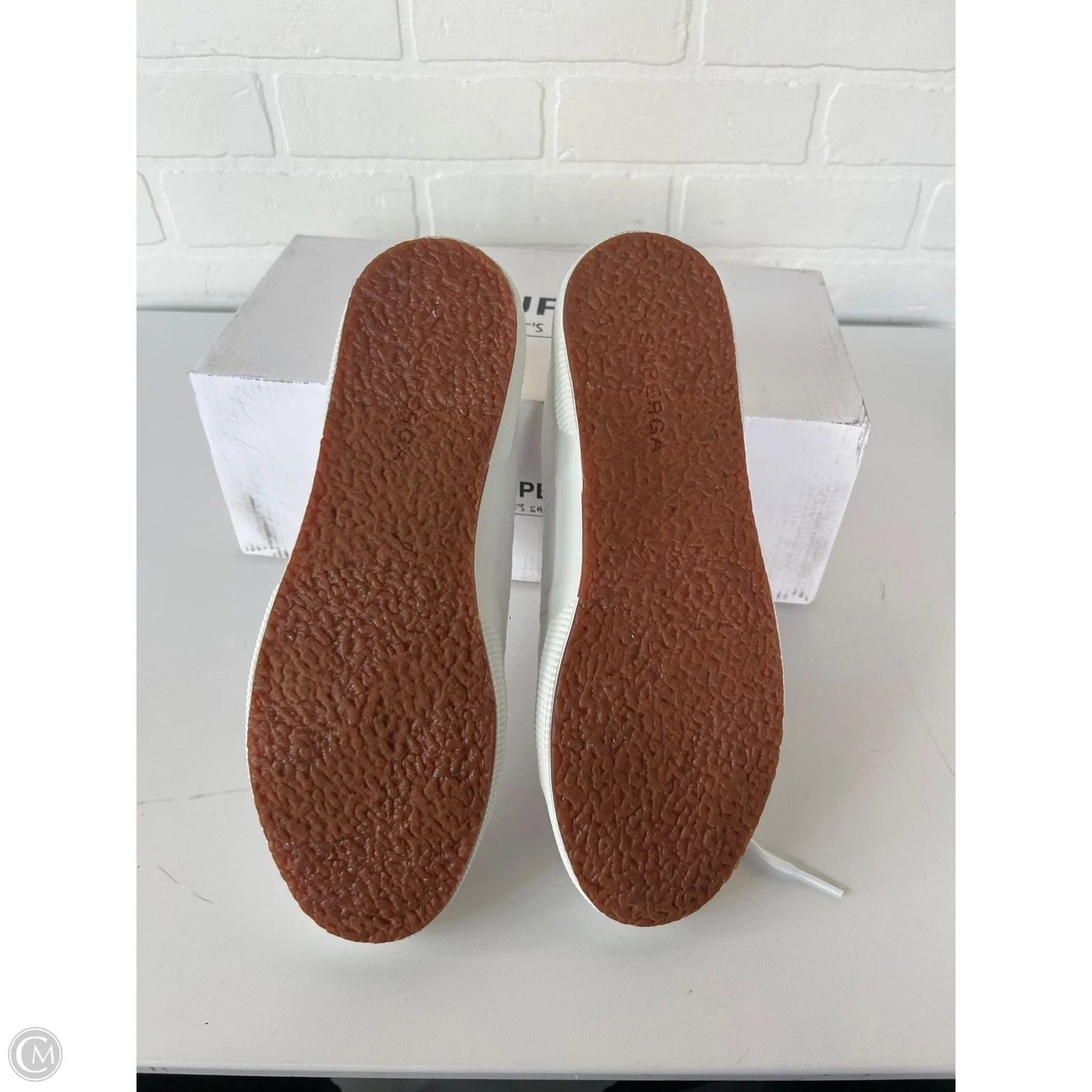 Shoes Sneakers By Superga In White, Size: 10.5