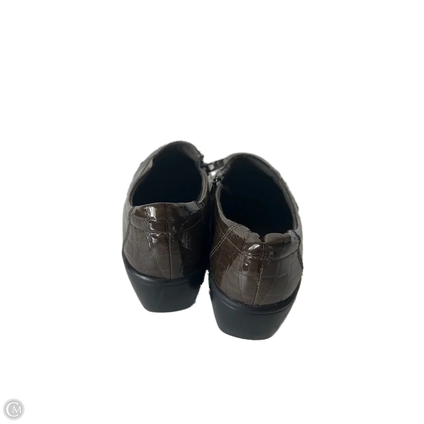 Shoes Flats By Clarks In Brown, Size: 7.5