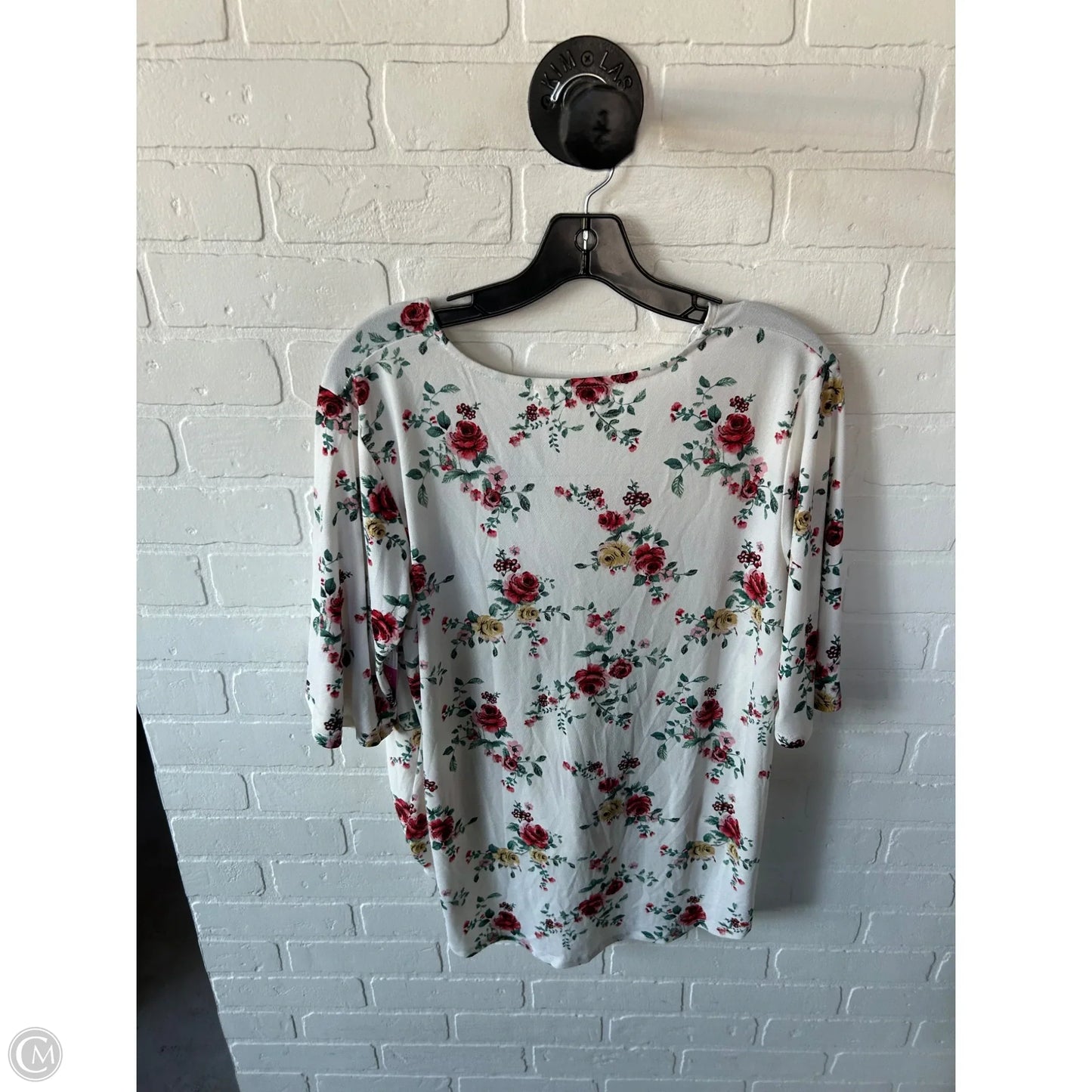 Top Short Sleeve By Clothes Mentor In Red & White, Size: Xl