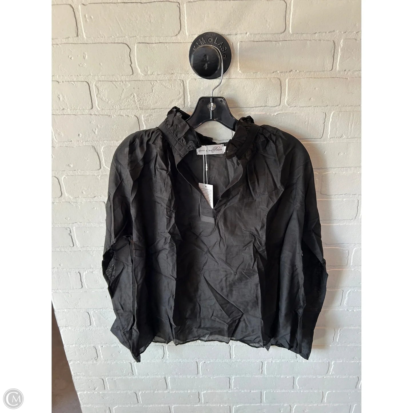 Top Long Sleeve By Cmb In Black, Size: M