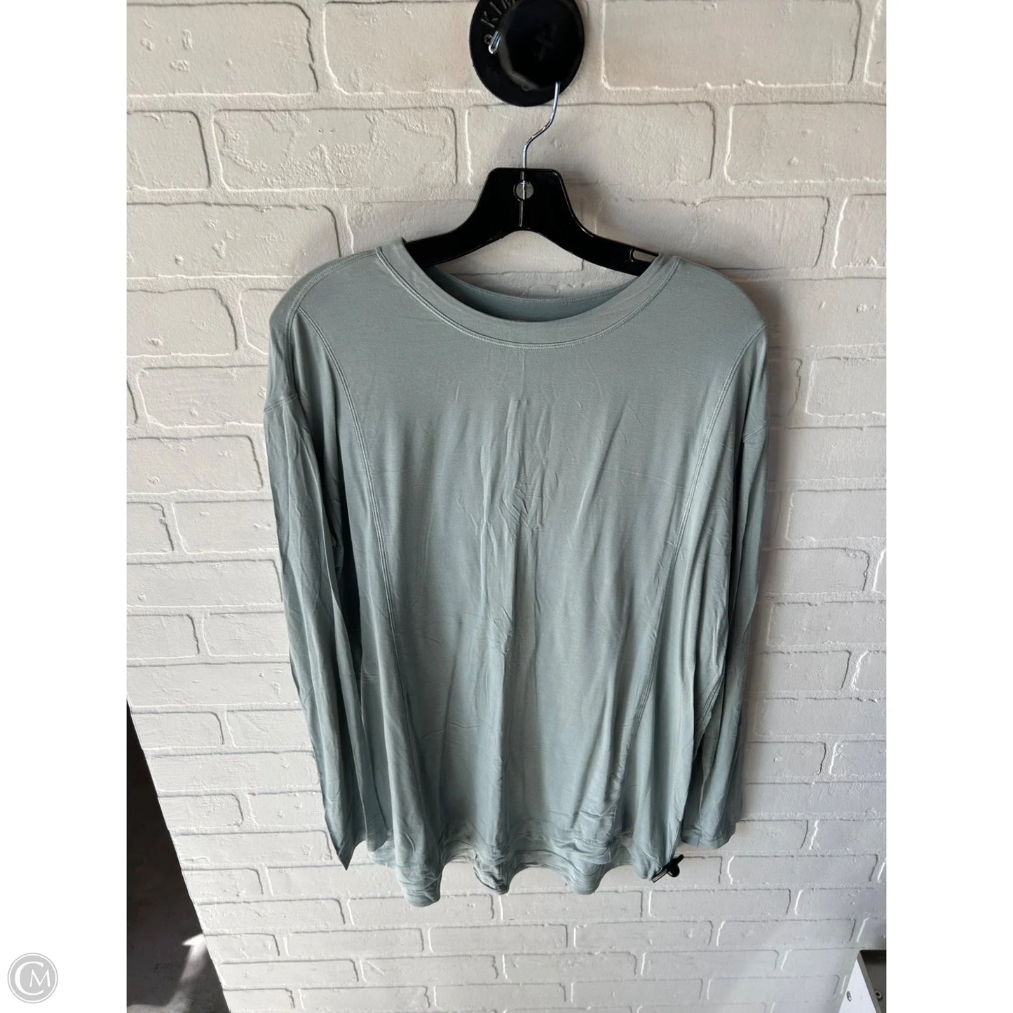 Athletic Top Long Sleeve Crewneck By Lululemon In Green, Size: M