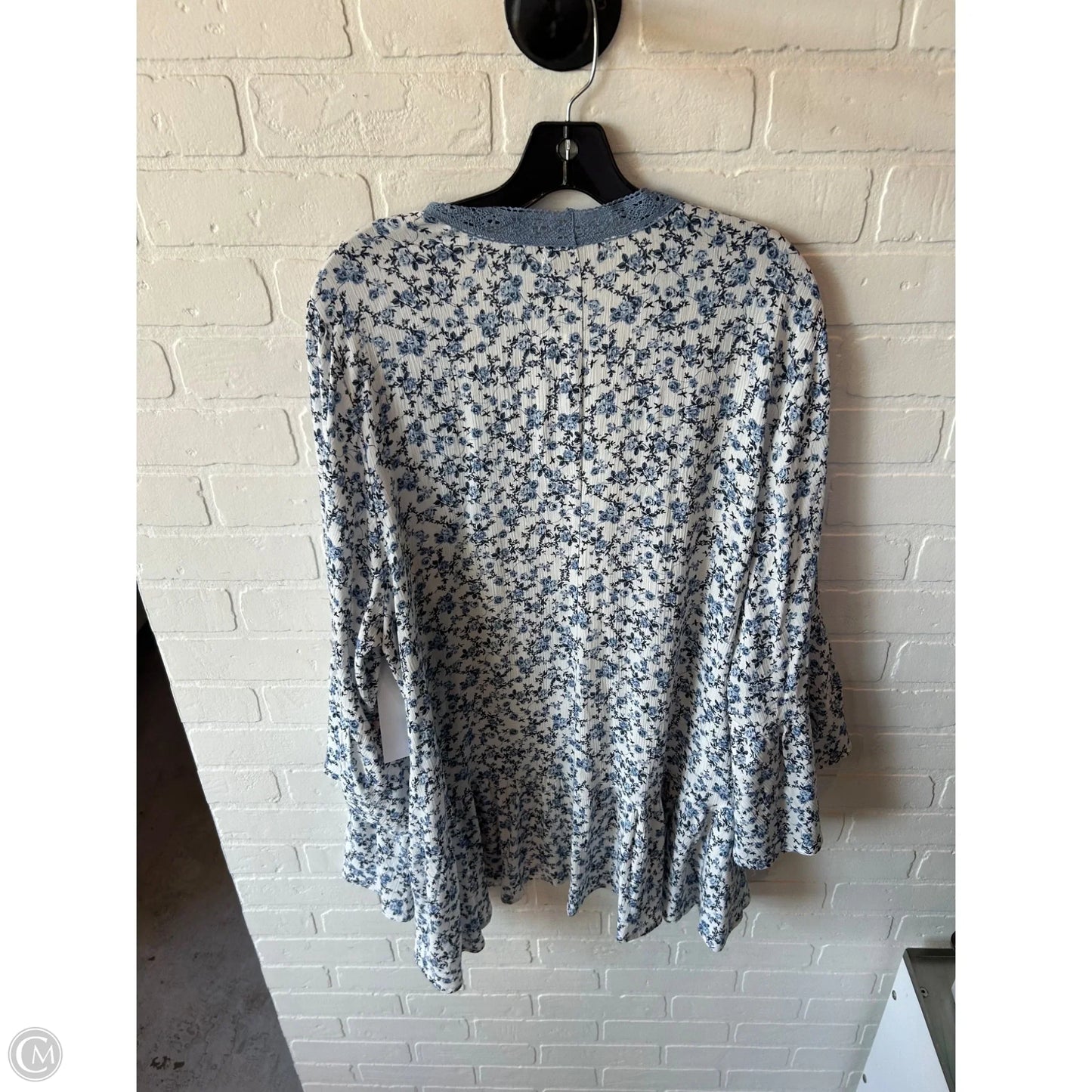 Kimono By Torrid In Blue & White, Size: 2x