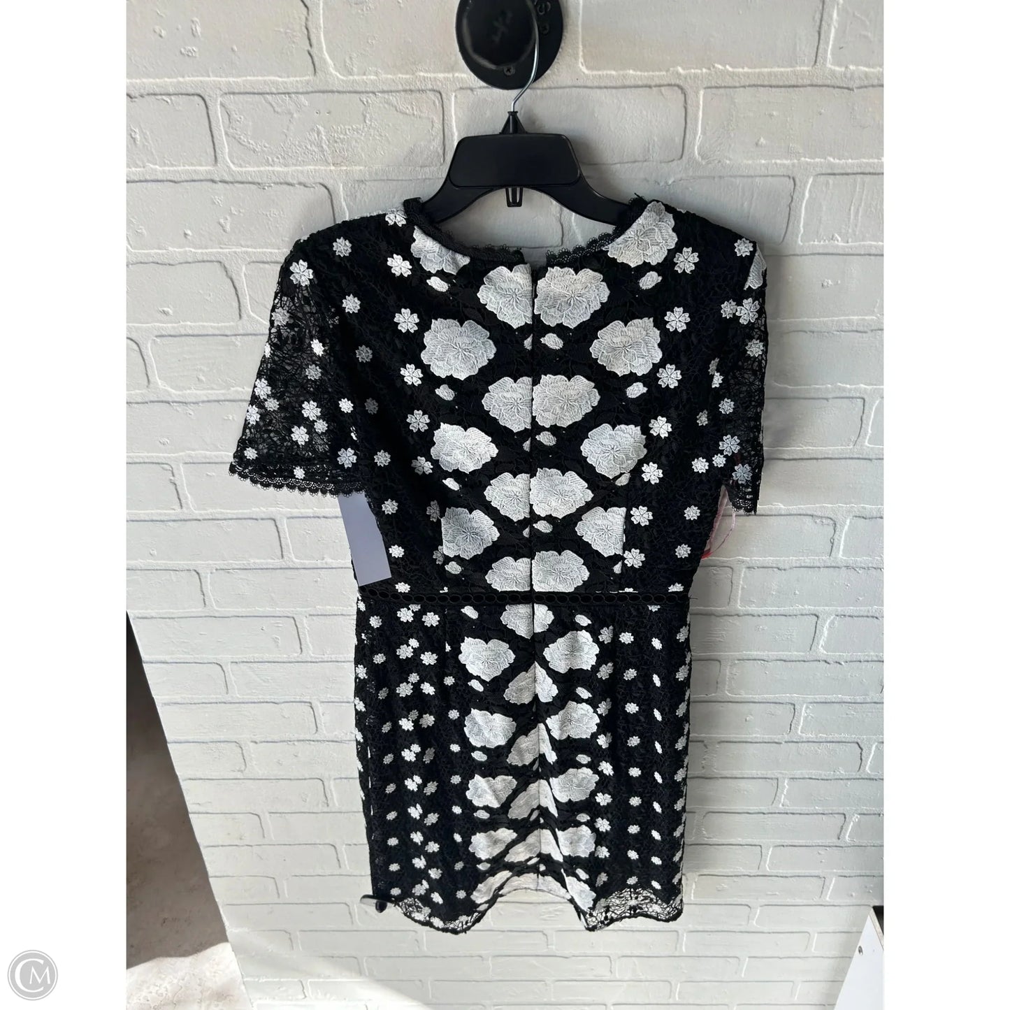 Dress Party Short By White House Black Market In Black & White, Size: M