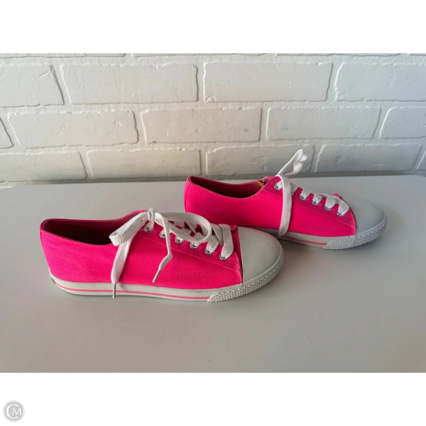 Shoes Sneakers By Airwalk In Pink & White, Size: 8.5