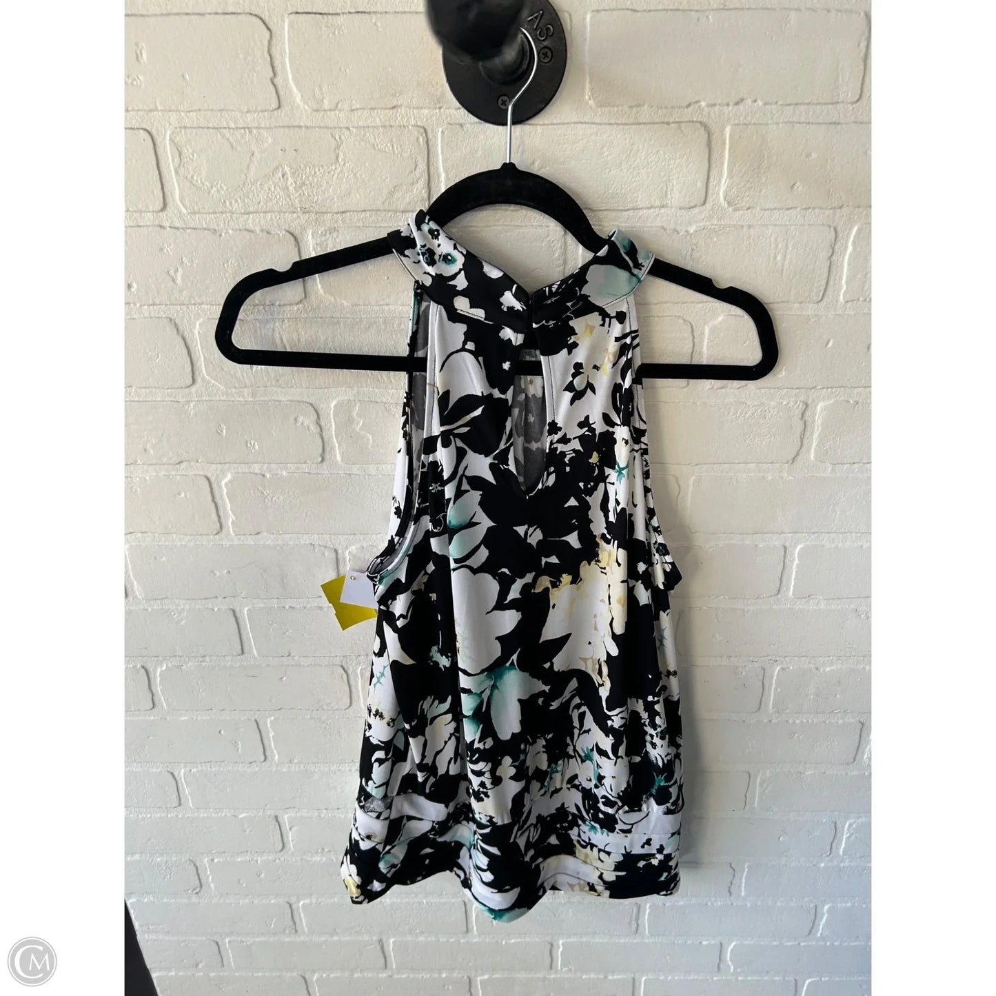 Top Sleeveless By White House Black Market In Black & White, Size: M