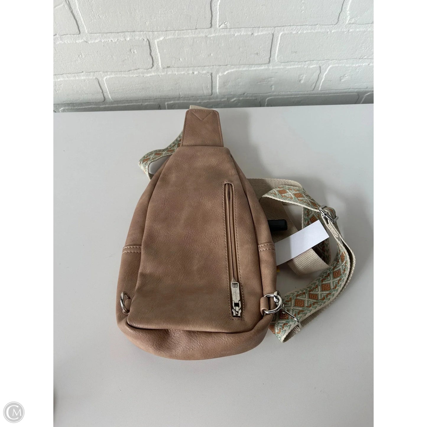 Crossbody By Clothes Mentor, Size: Medium
