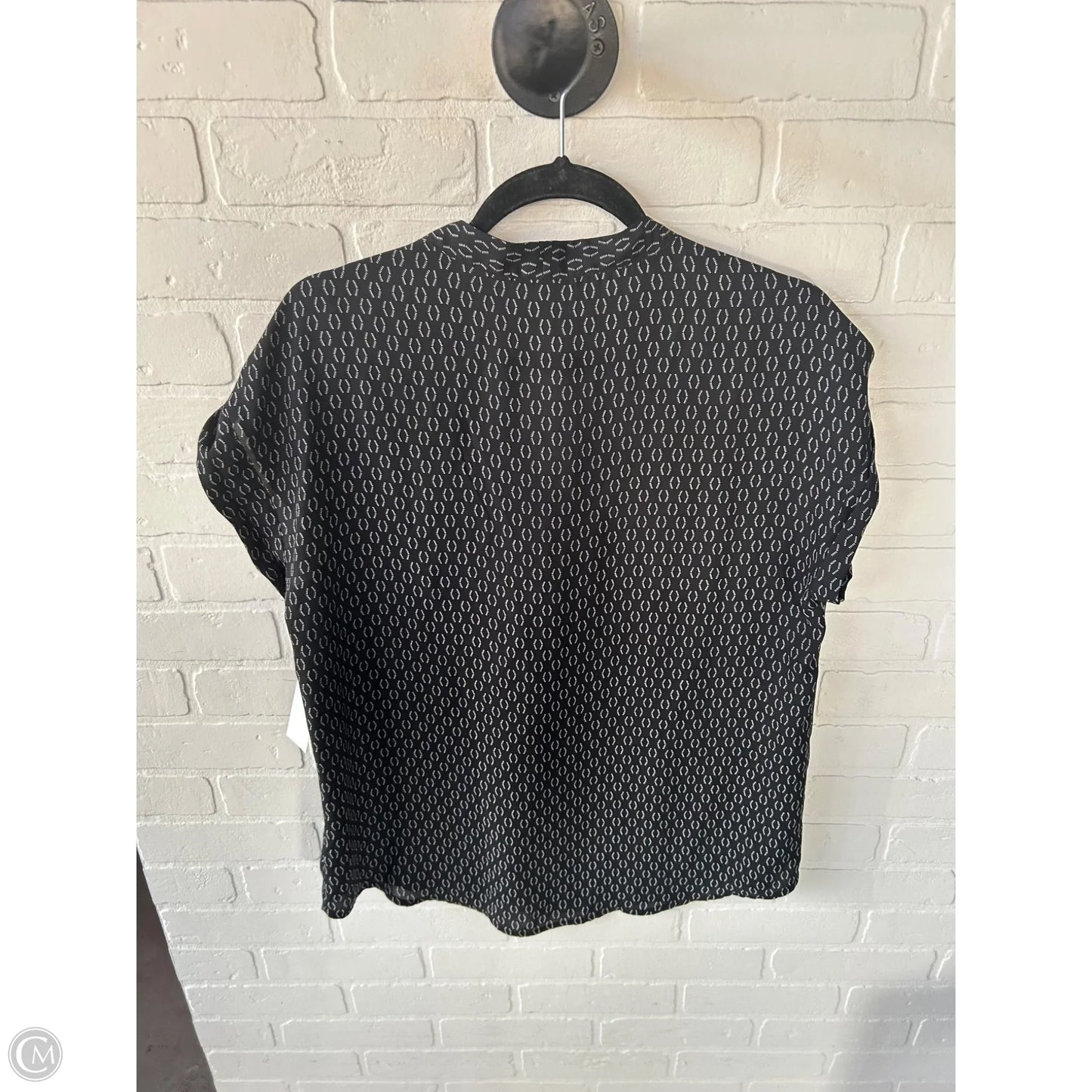 Top Short Sleeve By Pleione In Black & White, Size: M