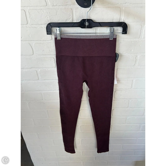 Athletic Leggings By Vuori In Grey & Red, Size: 0
