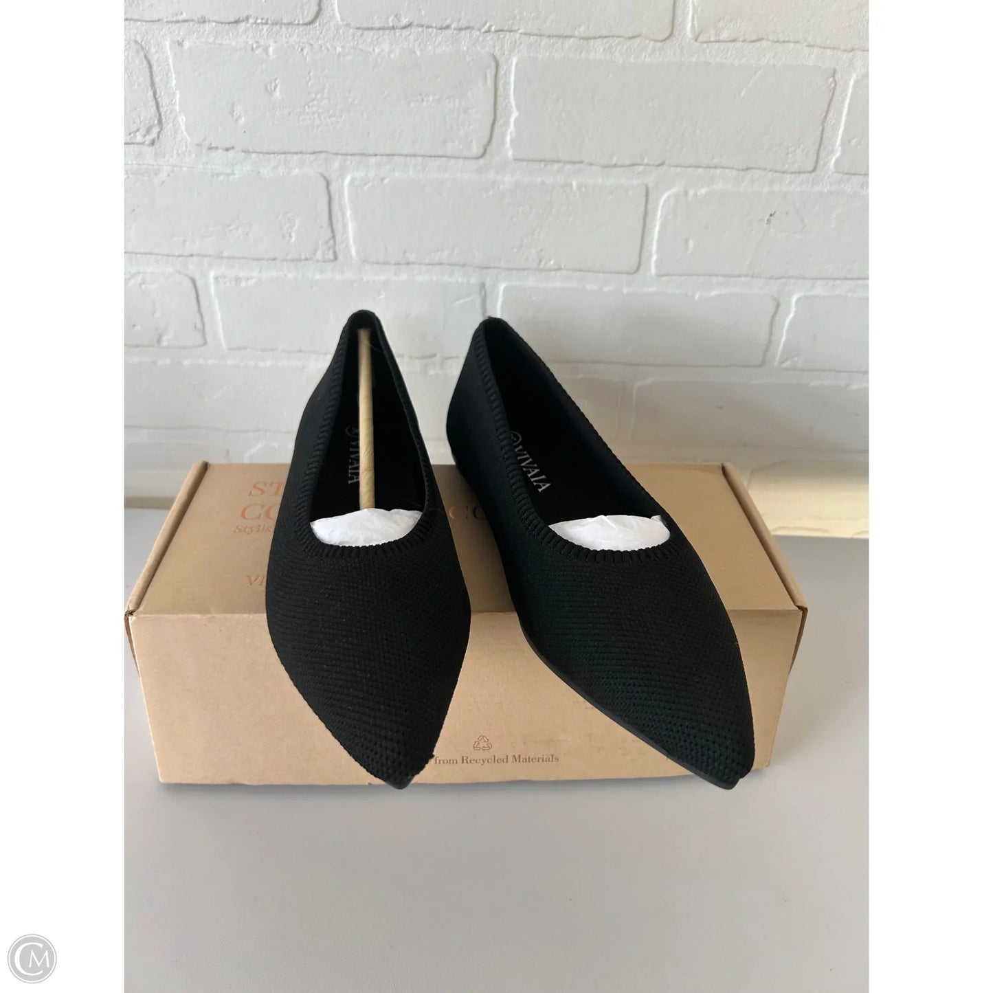 Shoes Flats By Vivaia In Black, Size: 10.5