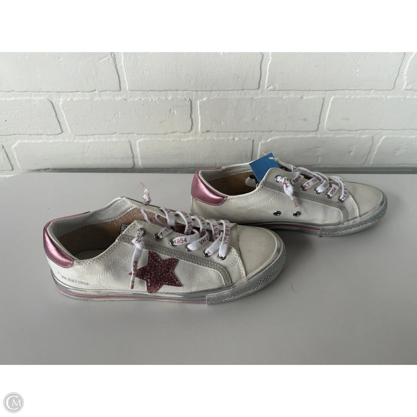 Shoes Sneakers By Vintage Havana In Pink & White, Size: 7