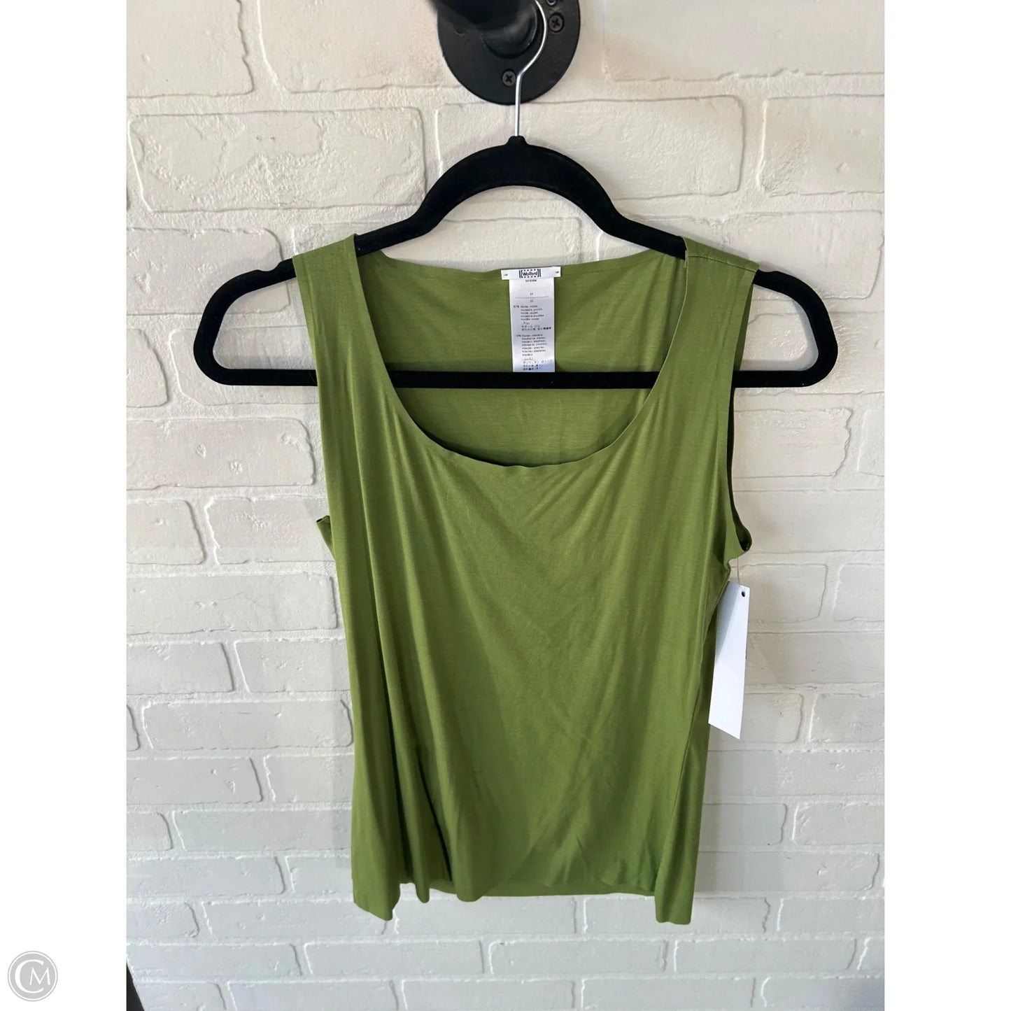 Top Sleeveless Basic By Cma In Green, Size: M