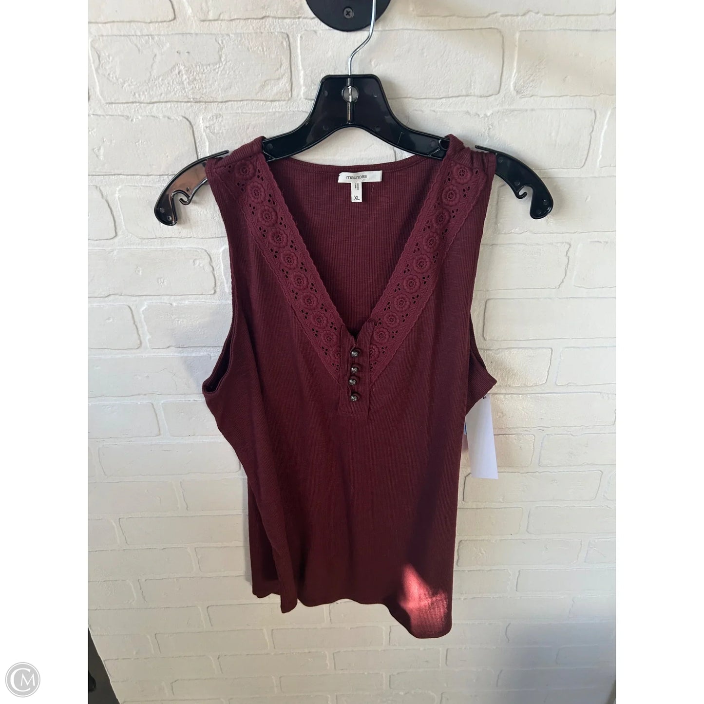 Top Sleeveless By Maurices In Red, Size: Xl