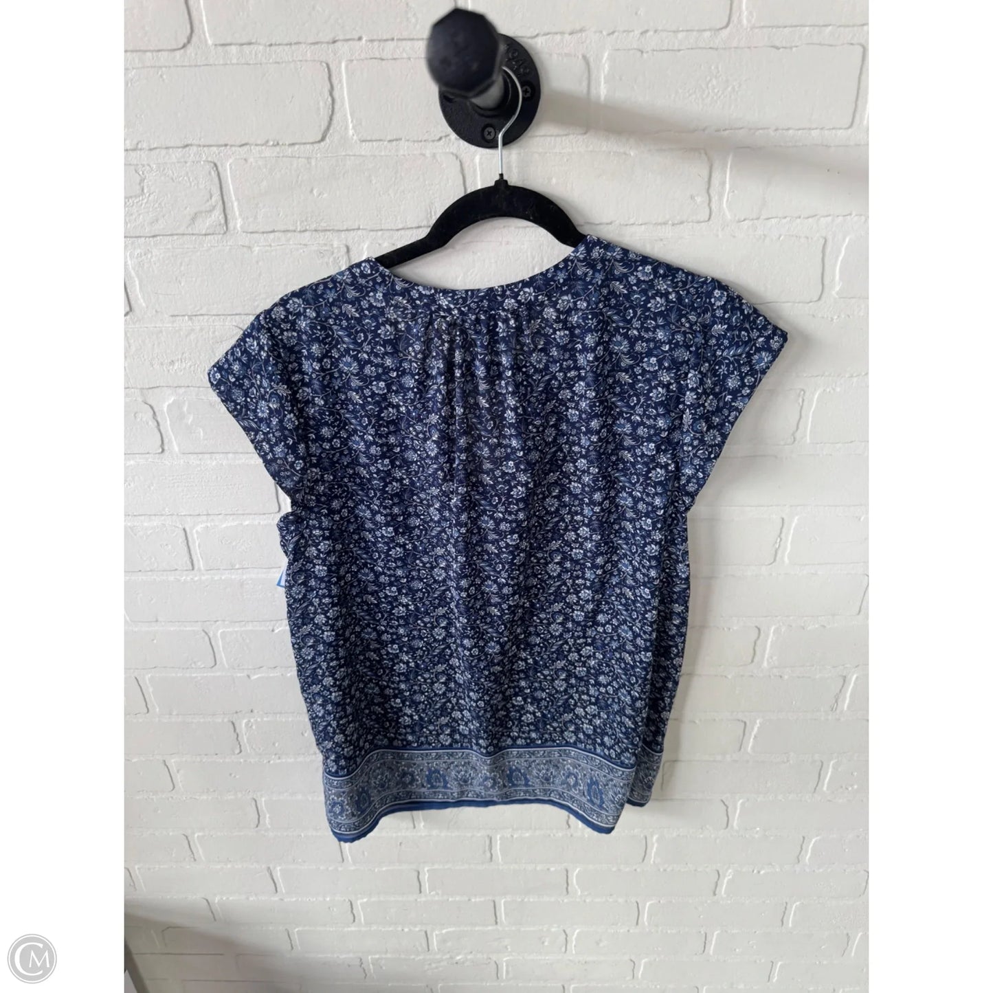 Top Short Sleeve By Liz Claiborne In Blue, Size: M