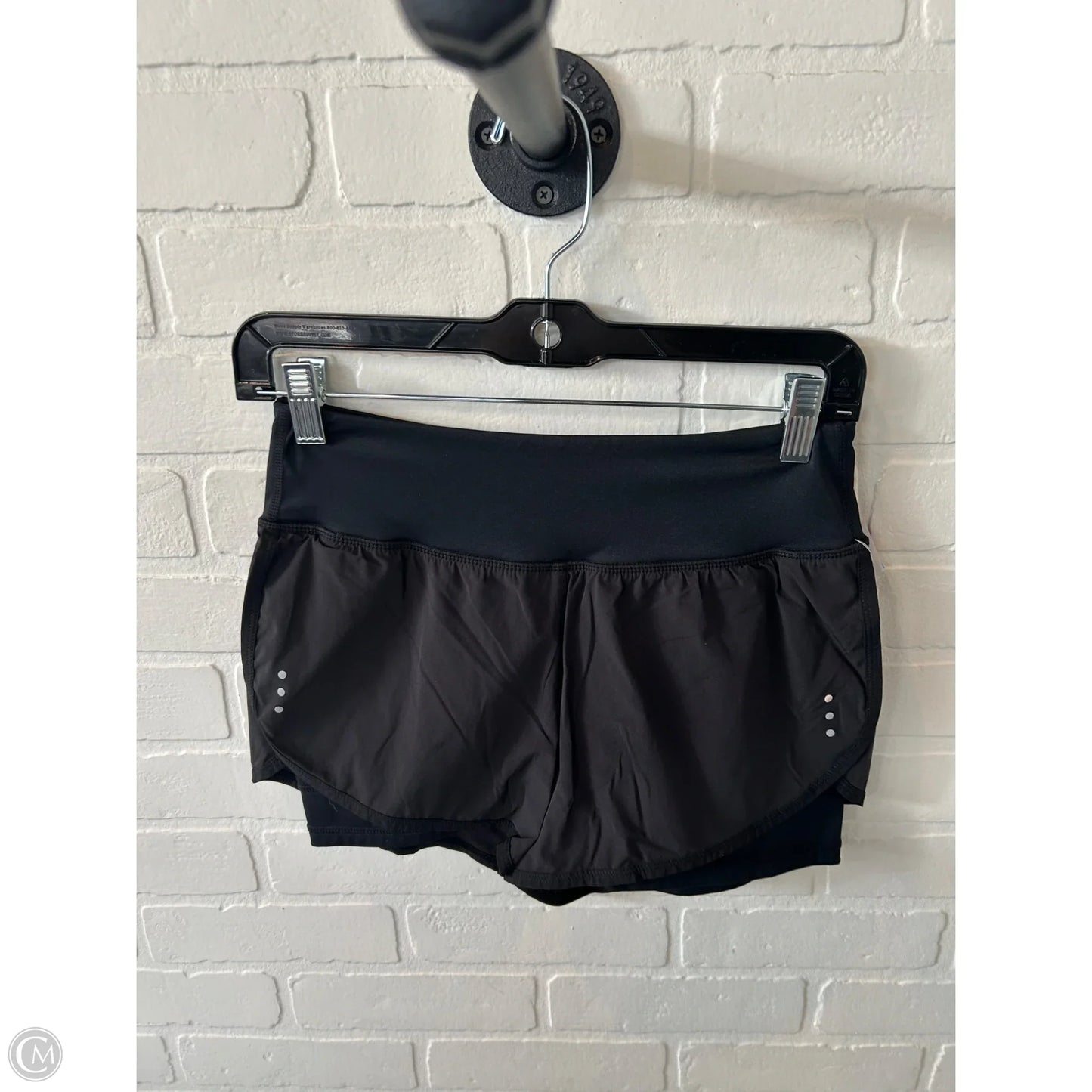 Athletic Shorts By Clothes Mentor In Black, Size: 4