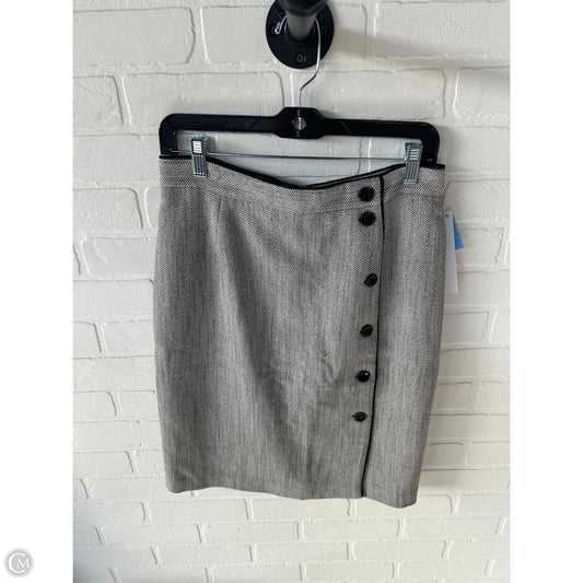 Skirt Mini & Short By H&m In Black & White, Size: 8