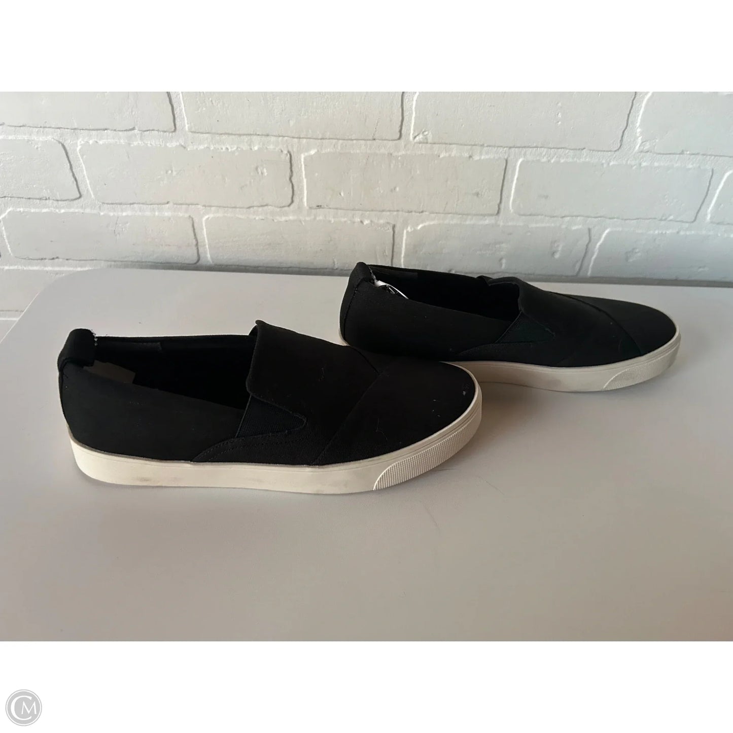 Shoes Sneakers By Cmc In Black & White, Size: 8.5