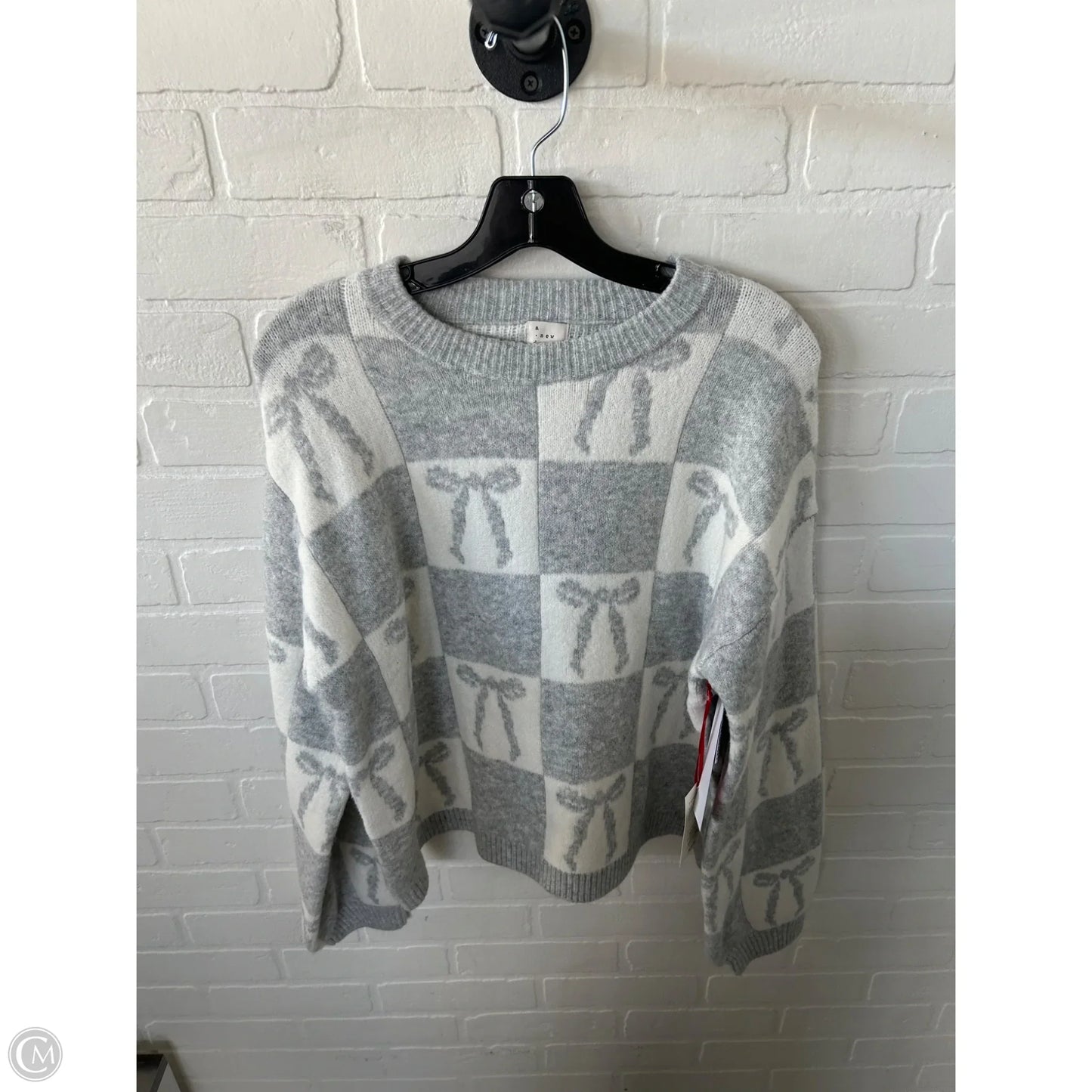 Sweater By A New Day In Grey & White, Size: M