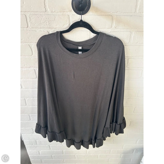 Poncho By Zenana Outfitters In Grey, Size: L