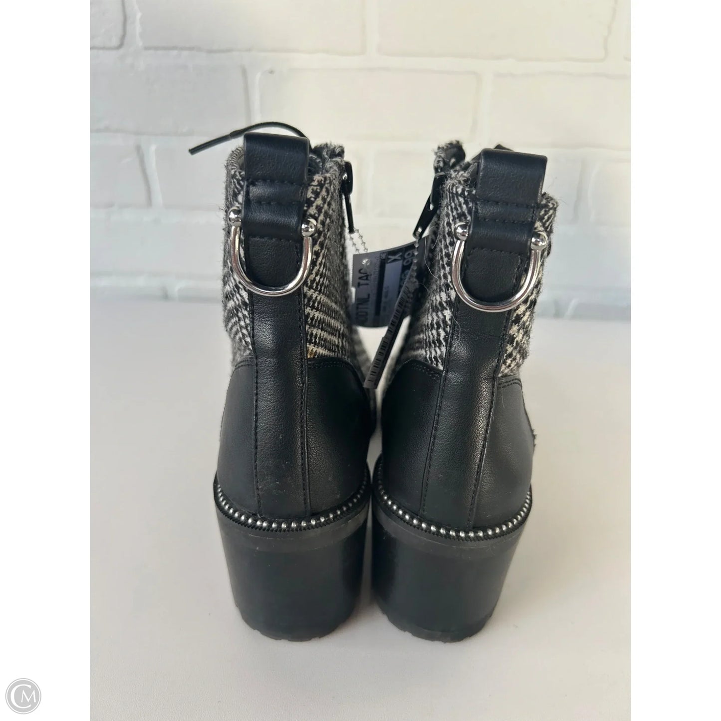 Boots Ankle Heels By Aldo In Black & White, Size: 7