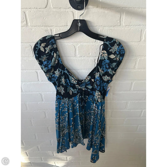 Top Short Sleeve By Free People In Black & Blue, Size: S