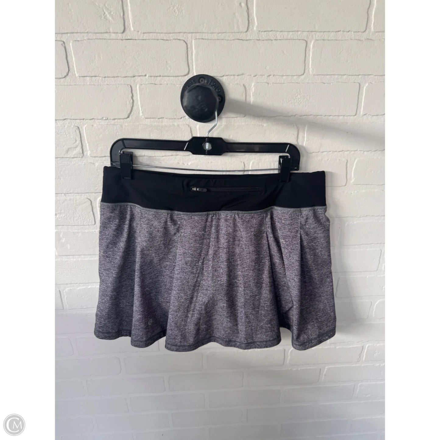 Athletic Skort By Lululemon In Black & Grey, Size: 10l