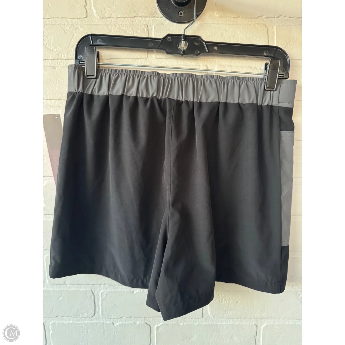 Athletic Skort By Clothes Mentor In Black & Grey, Size: 4