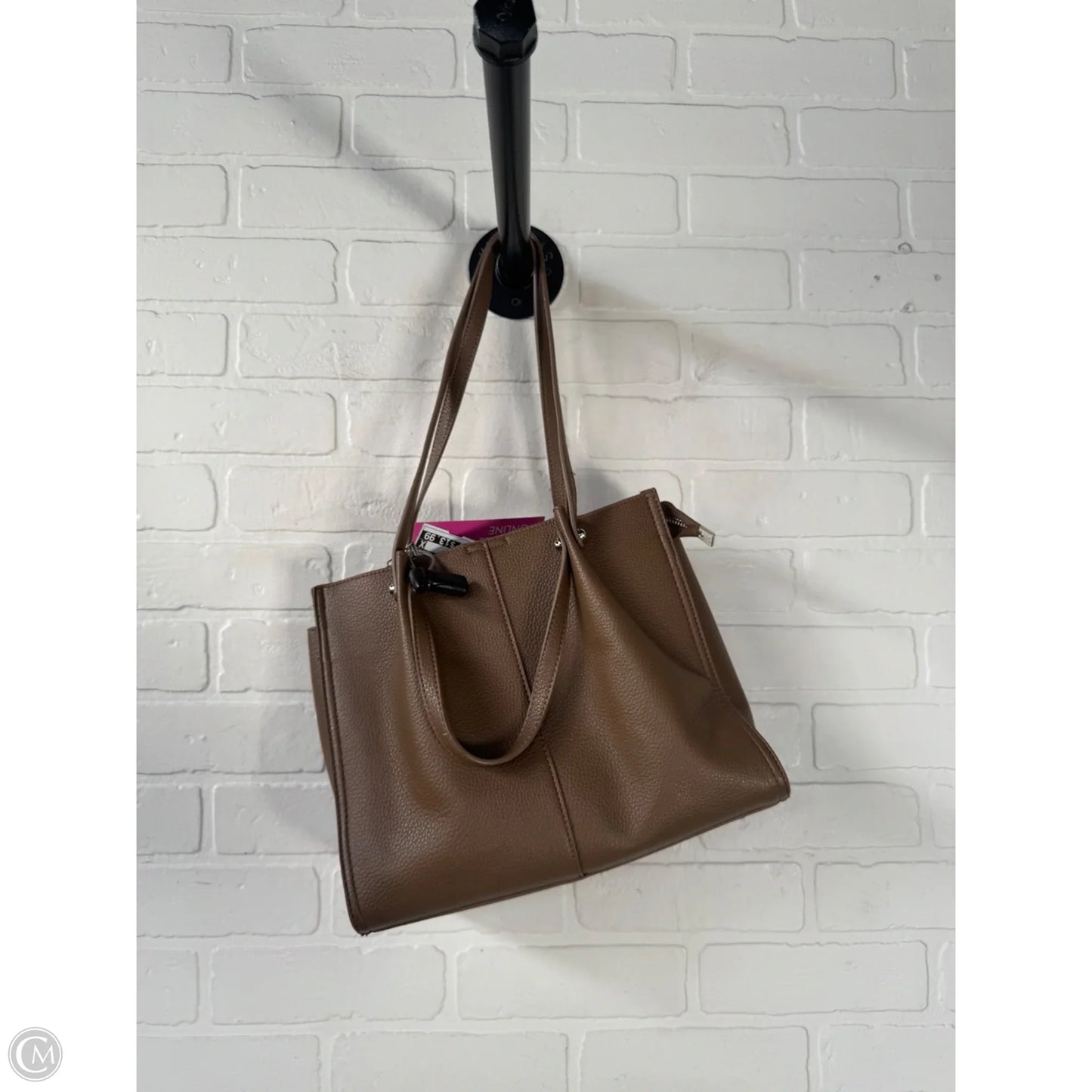 Handbag By Clothes Mentor, Size: Medium