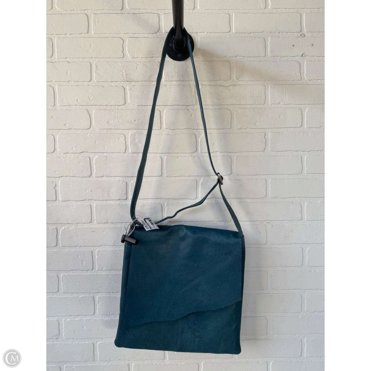 Crossbody Leather By Clothes Mentor, Size: Large