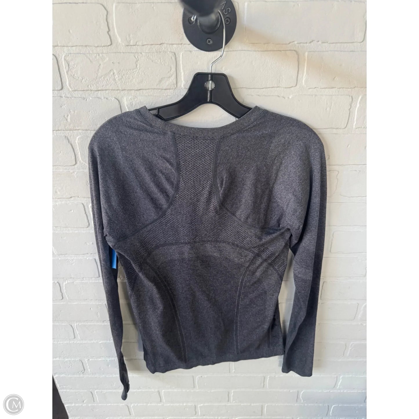 Athletic Top Long Sleeve Crewneck By Cmf In Grey, Size: S